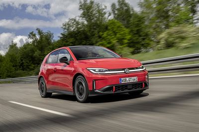 Legendaarinen GTI-brändi sähköistyy: Uusi ID. Polo GTI saapui myyntiin